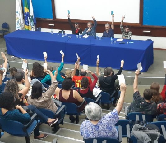 Professores da Uerj aprovam adesão à Greve Nacional da Educação e paralisam atividades no dia 13 de agosto