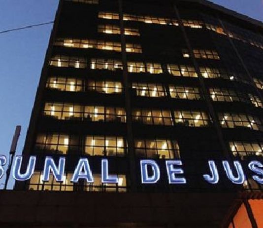 TJRJ nega ao governo do Estado mais uma liminar contra direitos de docentes da Uerj
