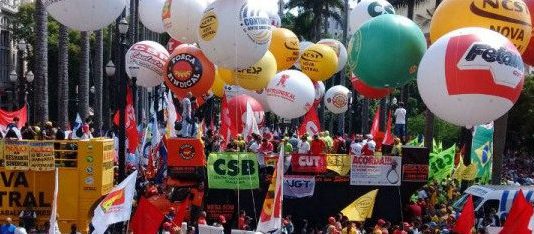 Centrais sindicais avaliam momento político e indicam agenda de mobilização