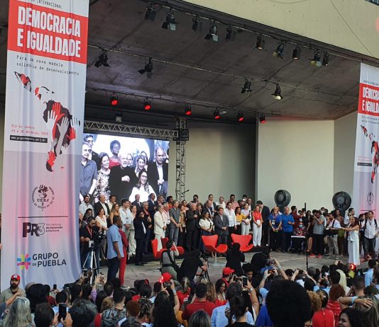 Encontro na Uerj reúne líderes políticos e aponta fortalecimento do campo progressista