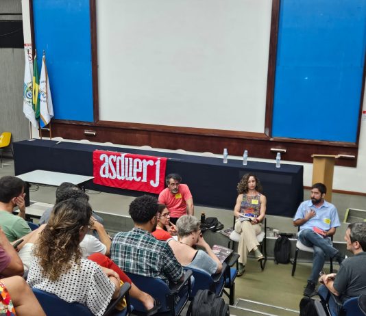 Plenária do Maracanã reivindica normalização das atividades em dias de jogos e pleno financiamento público da Uerj