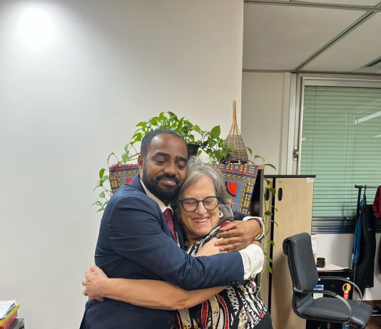 Alerj aprova concessão da Medalha Tiradentes à Professora da Uerj Marilda Iamamoto