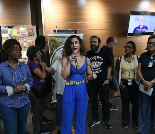 Asduerj participa de ato dos técnicos universitários e ratifica unidade na luta pela recomposição salarial